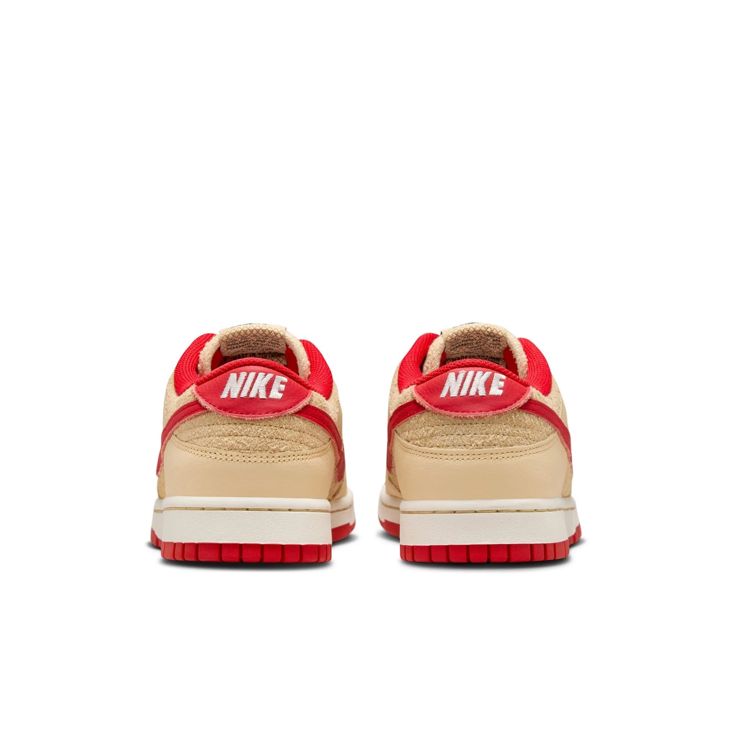 NIKE DUNK LOW RETRO SE 'STRAWBERRY WAFFLE'