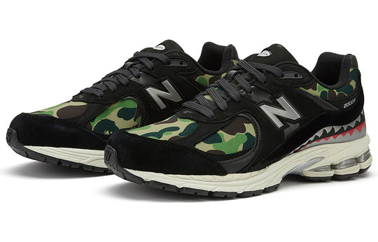 New Balance
New Balance x A Bathing Ape 2002R 'Apes Together Strong Black Camo' M2002RBF