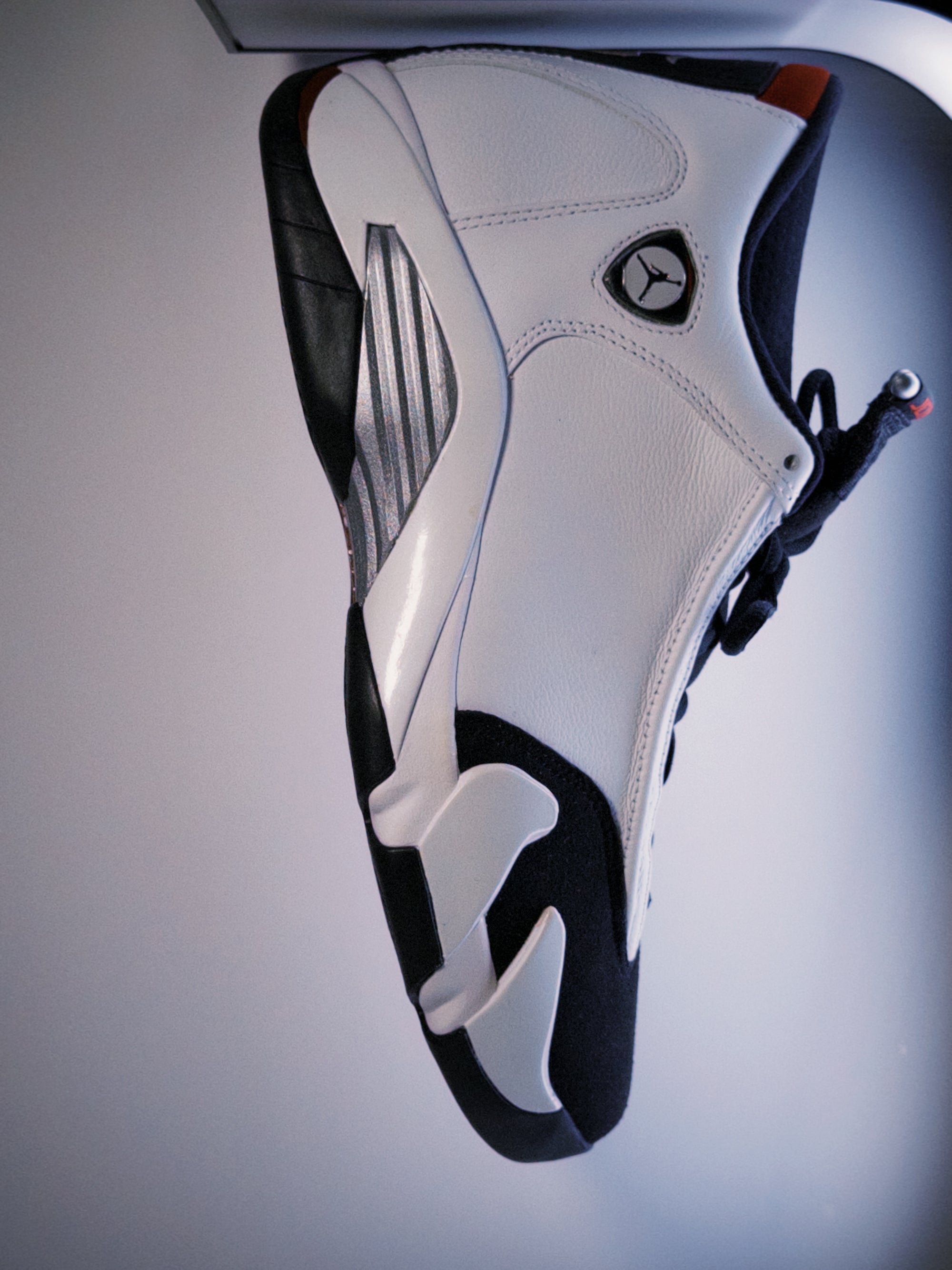 Air Jordan 14 Retro White/Black