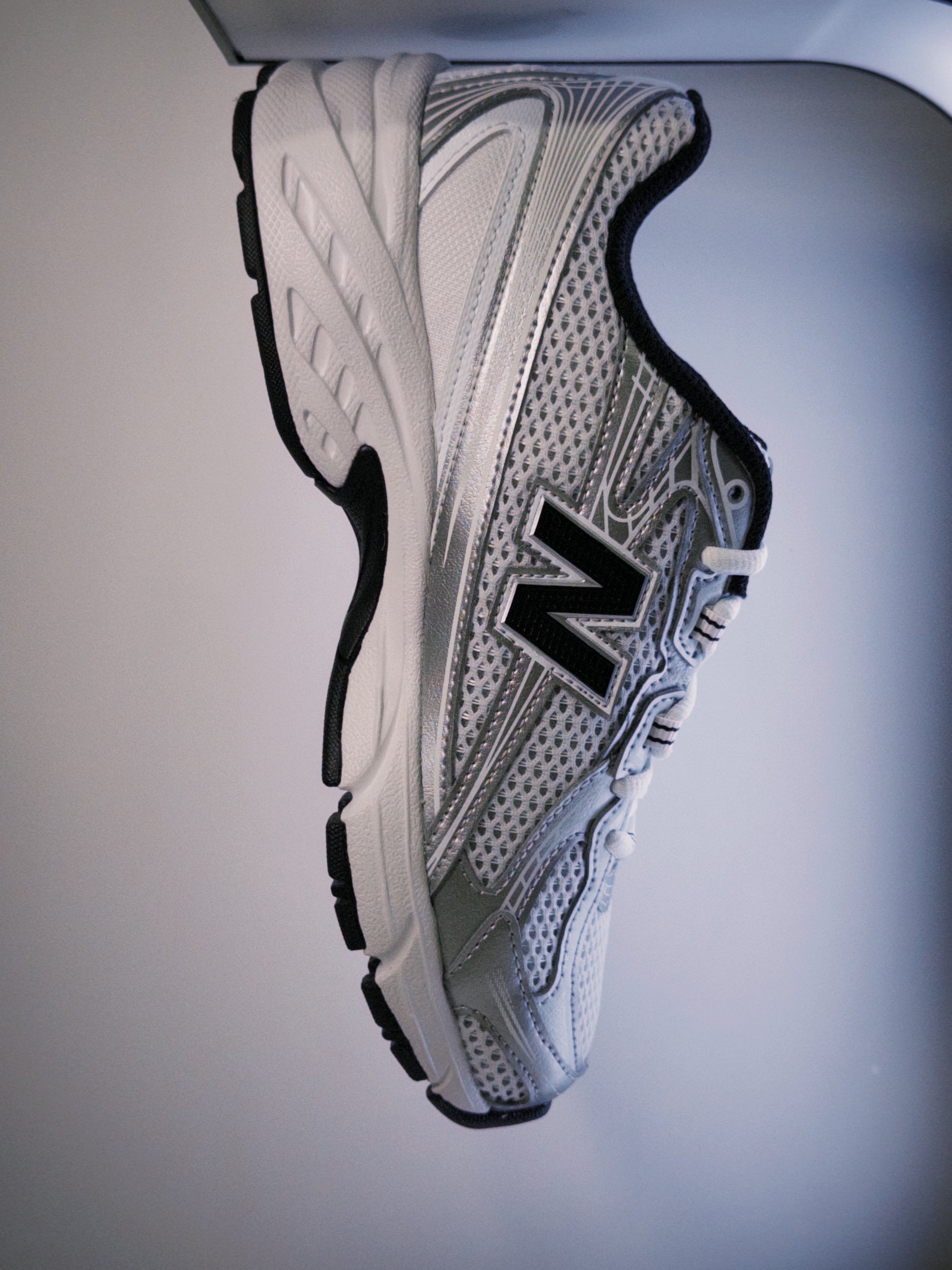 New Balance 740 White/Grey