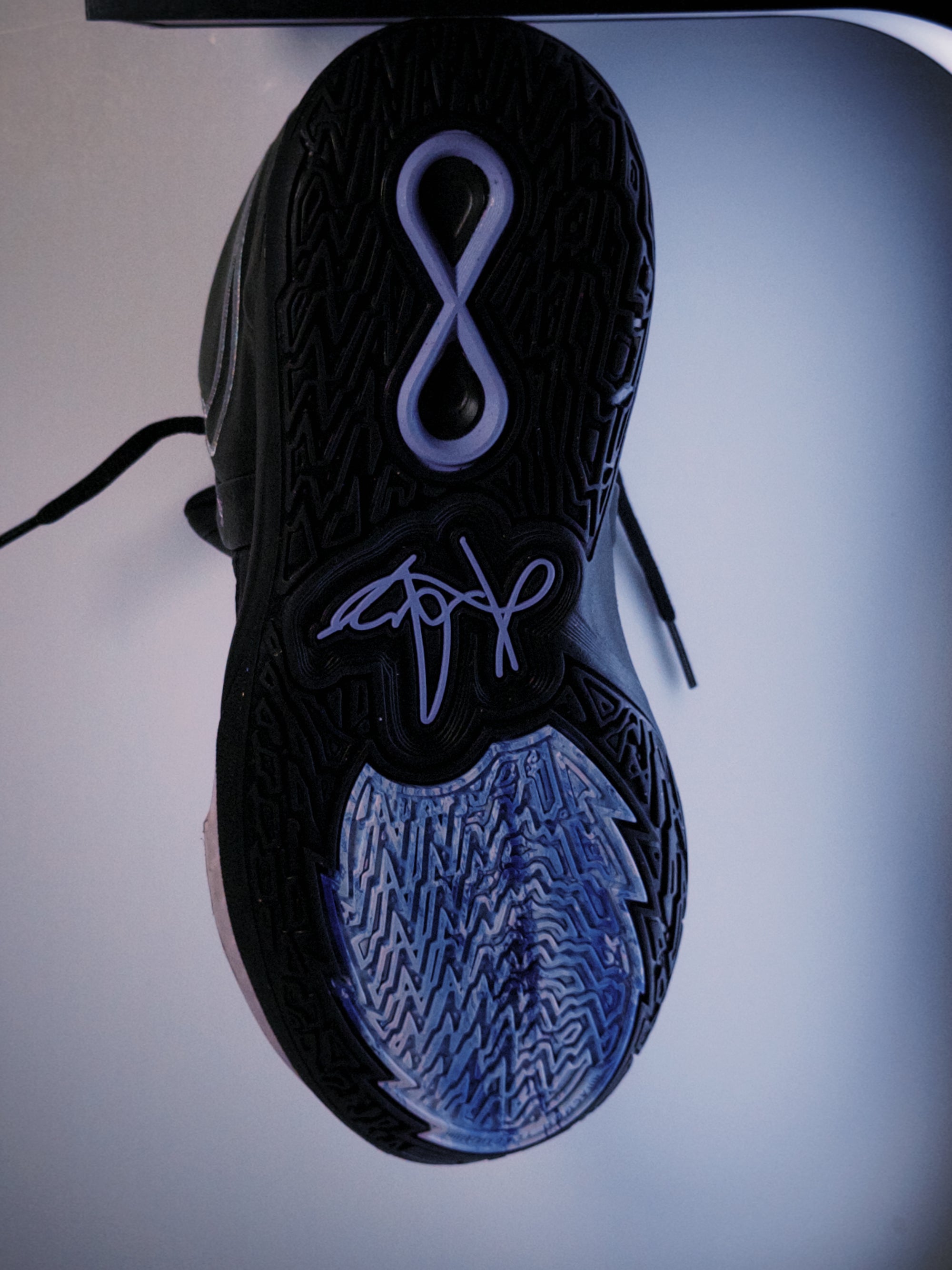 Nike Kyrie Infinity Mid 'Black Metallic Silver'