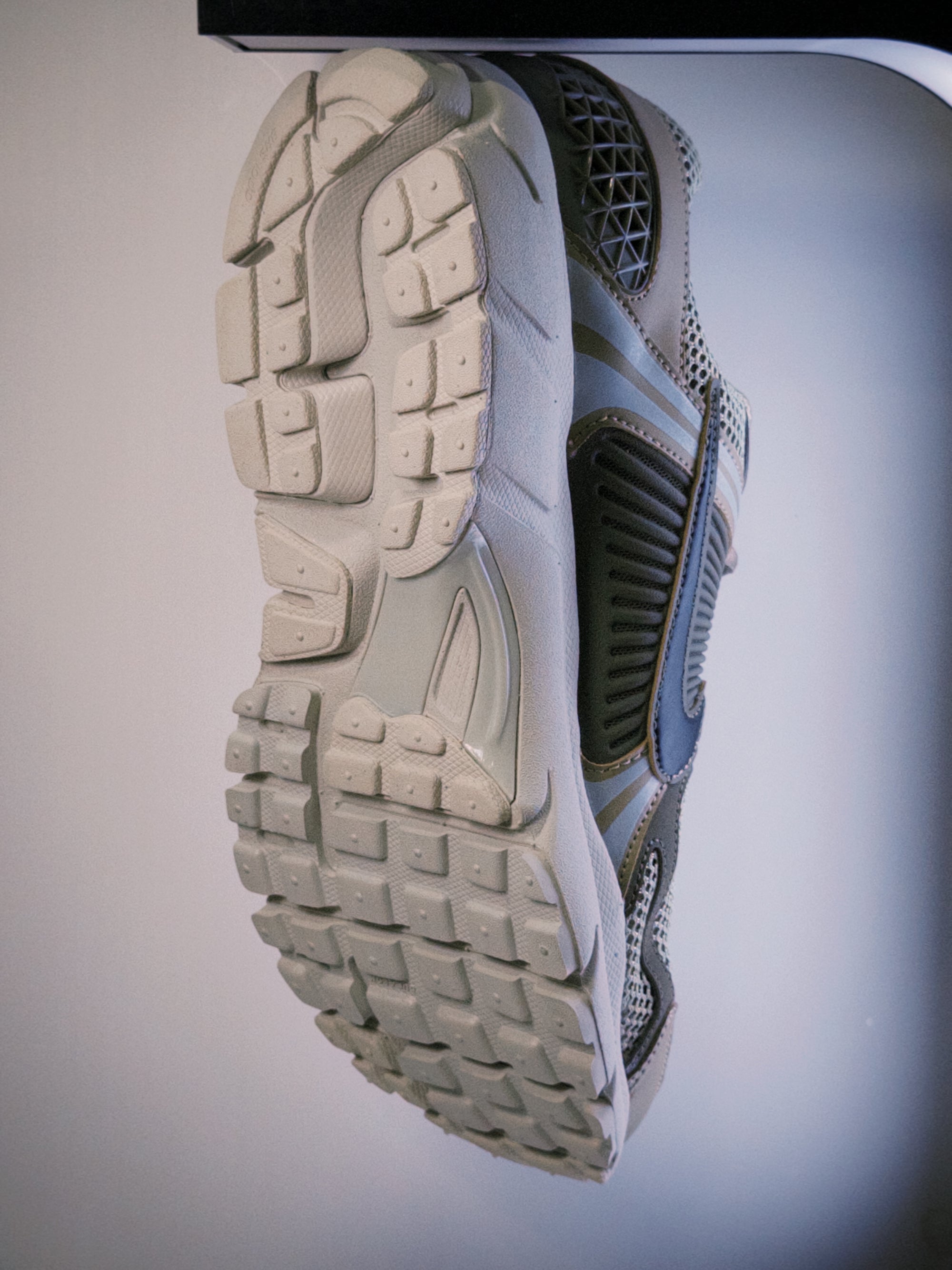Nike Zoom Vomero 5